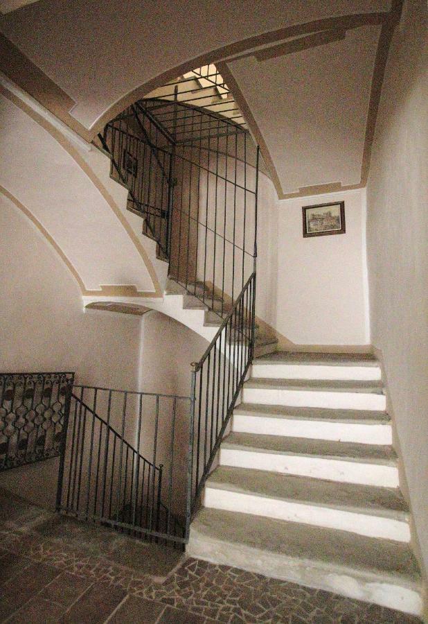 La Rocca Di Efisio Aparthotel Costigliole d'Asti Exterior foto