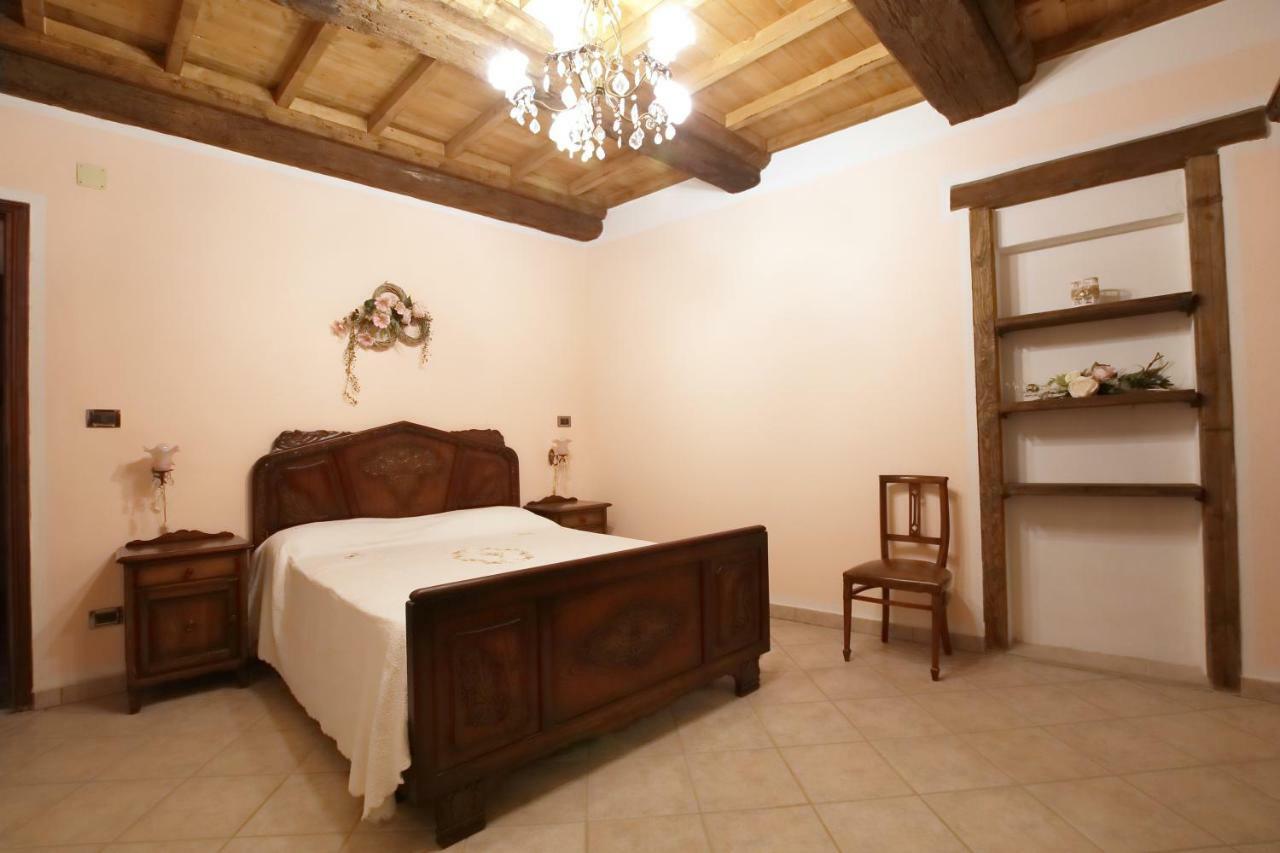 La Rocca Di Efisio Aparthotel Costigliole d'Asti Exterior foto